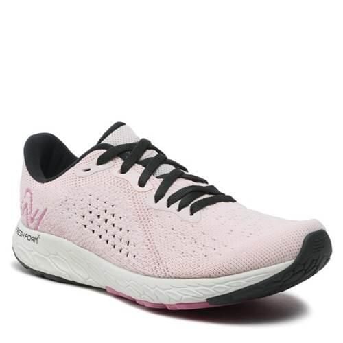 Buty do biegania damskie New Balance WTMPOCB2. Czerwone buty do biegania New Balance, bez wzorów, z materiału, bez zapięcia, do biegania. Za 497.90 zł.