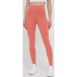 Tommy Hilfiger legginsy damskie kolor pomarańczowy gładkie. Brązowe legginsy Tommy Hilfiger, bez wzorów, z dzianiny. W wyprzedaży za 239.99 zł.