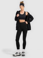 Legginsy fitness damskie z wysokim stanem. Czarne legginsy 4f, bez wzorów, z bawełny, sportowe, długie. Za 64.57 zł.