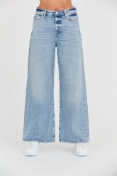 7 FOR ALL MANKIND Niebieskie damskie jeansy Zoey, Rozmiar 25. Niebieskie jeansy 7 for all mankind, bez wzorów, z jeansu. W wyprzedaży za 399.99 zł.
