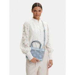 Torebka Guess. Niebieskie torebki klasyczne Guess, z aplikacjami, klasyczne, bez dodatków. Za 589.99 zł.