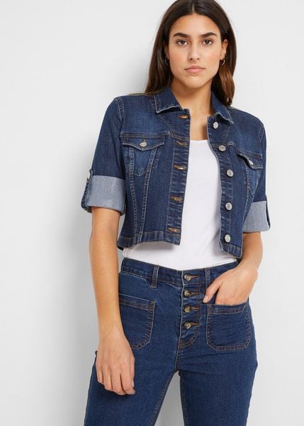 Krótka kurtka jeansowa, rękawy 3/4. Niebieskie kurtki bonprix, bez wzorów, z jeansu, bez kaptura. Za 147.99 zł.