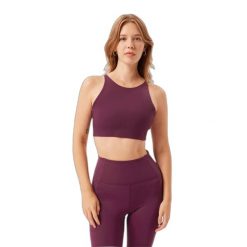 Biustonosz dla kobiet Girlfriend Collective Topanga. Czerwone biustonosze sportowe GIRLFRIEND COLLECTIVE, bez wzorów. Za 253.50 zł.