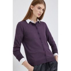 Sisley kardigan damski kolor fioletowy lekki. Fioletowe swetry Sisley, s, bez wzorów, bez ramiączek. W wyprzedaży za 195.99 zł.