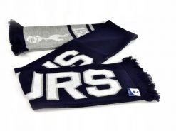 Szalik Tottenham Hotspur SPURS. Niebieskie szaliki i kominy TOTTENHAM HOTSPUR, bez wzorów. Za 114.90 zł.