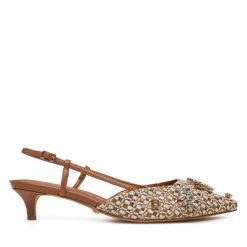Sandały Guess. Brązowe sandały Guess, z aplikacjami, bez obcasa, na szpilce, bez zapięcia. Za 759.99 zł.