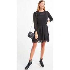 SUKIENKA TWINSET. Czarne sukienki Twinset Milano, xl, bez wzorów, eleganckie, bez kołnierzyka, bez ramiączek, mini, rozkloszowane. W wyprzedaży za 579.50 zł.