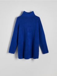 Sweter z golfem - niebieski. Niebieskie swetry Reserved, l, bez wzorów, z dzianiny, bez ramiączek. W wyprzedaży za 109.99 zł.