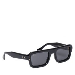 Okulary przeciwsłoneczne Ray-Ban. Czarne okulary przeciwsłoneczne Ray-Ban, bez wzorów. Za 769.99 zł.