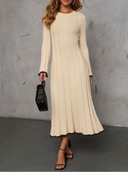 Milan Kiss Sukienka w kolorze kremowym rozmiar: S. Brązowe sukienki Milan Kiss, s, bez wzorów, prążkowane, bez kołnierzyka, bez ramiączek, maxi. Za 152.99 zł.