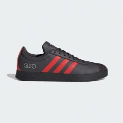 Buty Vl Court Audi Revolut F1 Team. Białe buty sportowe lifestyle adidas, bez wzorów, z syntetyku, sportowe, bez zapięcia. Za 299.00 zł.