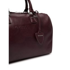 Torebka Guess. Fioletowe torebki klasyczne Guess, z aplikacjami, bez dodatków. Za 434.99 zł.