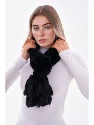 Lucky Bees Szal w kolorze czarnym - 106 x 15 cm rozmiar: onesize. Czarne szaliki i kominy Lucky Bees, bez wzorów, z futra. Za 100.04 zł.