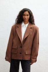 Wełniana marynarka o prostym kroju w kolorze CAMEL - RICHMOND-UNI. Depilatory Marsala. Za 699.90 zł.