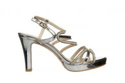 Sandały Bayla-187 557-717 Silver 187088, Srebrny, Skóra ekologiczna - 37. Szare sandały Bayla, bez wzorów, z lakierowanej skóry, bez obcasa, na platformie, bez zapięcia. W wyprzedaży za 170.10 zł.