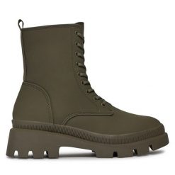 Trapery Tamaris. Zielone traperki Tamaris, bez wzorów, bez obcasa, bez zapięcia. Za 509.99 zł.