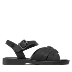 Sandały Melissa. Czarne sandały Melissa, bez wzorów, bez obcasa, na płaskiej podeszwie, bez zapięcia. Za 229.99 zł.