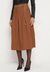 Brązowa Rozkloszowana Spódnica z Wiskozą Ozdobiona Łańcuszkiem w Pasie Lilindrae. Brązowe spódnice Born2be, do pracy, l, z aplikacjami, z wiskozy, biznesowe, midi, proste. Za 69.99 zł.