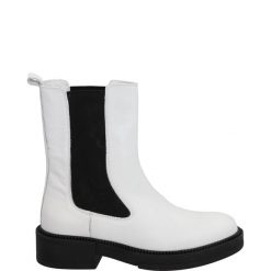 BIAŁE BOTKI 311506 WHITE. Białe botki Venezia, bez wzorów, ze skóry, bez obcasa, bez zapięcia. Za 199.00 zł.