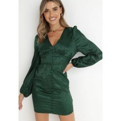 Zielona Sukienka Taliowana Phoebis. Zielone sukienki Born2be, m, bez wzorów, z tkaniny, eleganckie, bez kołnierzyka, bez ramiączek, mini. W wyprzedaży za 127.49 zł.