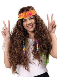 Party x People Peruka w kolorze brązowym z chustą rozmiar: onesize. Brązowe chusty Party x People, bez wzorów, z materiału. Za 69.99 zł.