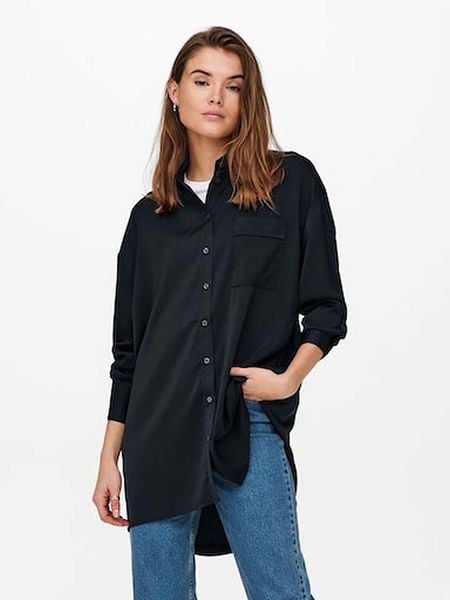 ONLY Bluzka w kolorze czarnym rozmiar: XS. Czarne bluzki ONLY, xs, bez wzorów, bez kołnierzyka, bez ramiączek. Za 43.99 zł.