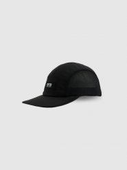 4F Czapka z daszkiem strapback uniseks - czarny L/XL (60cm). Czarne czapki z daszkiem 4f, bez wzorów, klasyczne. Za 59.99 zł.