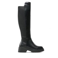 Kozaki Steve Madden. Czarne kozaki Steve Madden, bez wzorów, bez obcasa, na płaskiej podeszwie, bez zapięcia. Za 649.99 zł.