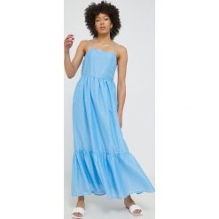 Only sukienka maxi rozkloszowana. Niebieskie sukienki ONLY, l, bez wzorów, bez kołnierzyka, bez ramiączek, maxi, rozkloszowane. W wyprzedaży za 129.99 zł.