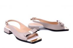 BOCCATO G734 313 16-04 beżowy, sandały damskie. Brązowe sandały Boccato, bez wzorów, z gumy, bez obcasa, na obcasie, bez zapięcia. Za 331.41 zł.