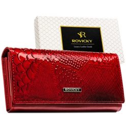 Czerwony portfel damski z lakierowanej skóry naturalnej zamykany na zatrzask Rovicky RPN-24A-RSP. Czerwone portfele z aplikacjami, ze skóry. Za 71.99 zł.
