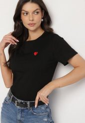 Czarny T-shirt z Bawełny z Krótkim Rękawem i Naszywką w Kształcie Serca Viketta. Czarne t-shirty Born2be, l, z aplikacjami, z bawełny, klasyczne, bez kołnierzyka, bez ramiączek. W wyprzedaży za 33.99 zł.
