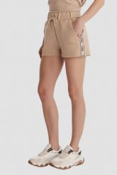 GUESS Beżowe damskie krótkie spodenki sportowe z lampasami Britney, Rozmiar L. Brązowe szorty sportowe Guess, z aplikacjami. Za 329.99 zł.