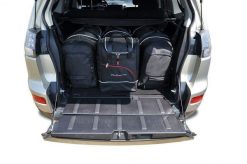 Torby Do Bagażnika Mitsubishi Outlander 2006-2012 4Szt Kjust. Czarne torby podróżne KJUST, bez wzorów, z kauczuku. Za 1,242.00 zł.