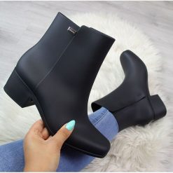 Zaxy Kalosze damskie na rzep czarne Zaxy Close Boot Ad 41. Kalosze marki Zaxy. Za 120.00 zł.