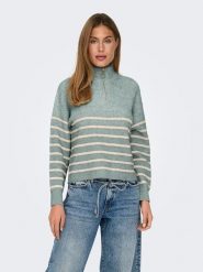 ONLY Sweter w kolorze błękitnym rozmiar: S. Niebieskie swetry ONLY, s, bez wzorów, ze splotem, bez ramiączek. Za 135.81 zł.