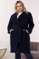 Płaszcz kopertowy flauszowy na podszewce KLARA z paskiem granatowy. Niebieskie płaszcze KARKO, na jesień, plus size, bez wzorów, z jeansu, eleganckie, bez kaptura. Za 498.50 zł.