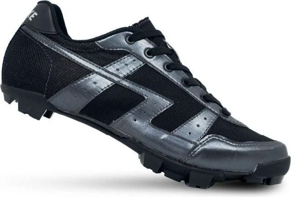 Buty Lake MX20G. Czarne buty treningowe Lake, na lato, bez wzorów, z gumy, bez zapięcia, rowerowe. Za 1,035.00 zł.