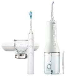 Szczoteczka z irygatorem Philips Sonicare DiamondClean 9000 + Power Flosser 3000 HX3886/41 Zestaw biały. Szczoteczki elektryczne i soniczne PHILIPS. Za 999.00 zł.