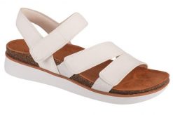 Sandały damskie Skechers Lifted Comfort. Białe sandały Skechers, bez wzorów, z materiału, bez obcasa, bez zapięcia. Za 390.00 zł.