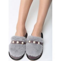 Szare Kapcie Homebody. Szare kapcie Born2be, z materiału. Za 39.99 zł.