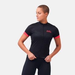 Koszulka rowerowa damska Odlo Stand-up collar ESSENTIAL rozpinana. Czarne t-shirty sportowe ODLO, xs, bez wzorów, bez ramiączek. W wyprzedaży za 179.99 zł.