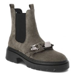 Zielone Botki Karino Modne Buty Damskie. Zielone botki Karino, bez wzorów, z futra, eleganckie, bez obcasa, bez zapięcia. Za 419.00 zł.