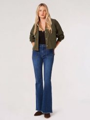 Apricot Bluzka w kolorze khaki rozmiar: XL. Brązowe bluzki Apricot, xl, bez wzorów, bez kołnierzyka, bez ramiączek. Za 74.63 zł.