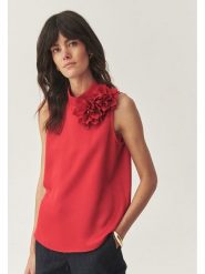 TATUUM Bluzka w kolorze czerwonym rozmiar: 38. Czerwone bluzki Tatuum, bez wzorów, bez kołnierzyka, bez ramiączek. Za 152.26 zł.