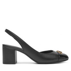 Sandały Michael Kors. Czarne sandały Michael Kors, bez wzorów, bez obcasa, na słupku, bez zapięcia. Za 749.99 zł.