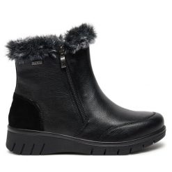 Botki Caprice. Czarne botki Caprice, bez wzorów, bez obcasa, na płaskiej podeszwie, bez zapięcia. Za 329.99 zł.