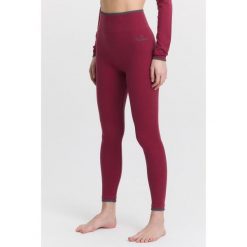 Legginsy merino termoaktywne turystyczne damskie Woolona Bianca. Fioletowe bielizna termoaktywna damska WOOLONA, bez wzorów, bez ramiączek. W wyprzedaży za 261.00 zł.