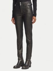 Guess Spodnie materiałowe W6BA32 D2086 Czarny Slim Fit. Czarne spodnie materiałowe Guess, z aplikacjami, z bawełny. Za 614.99 zł.