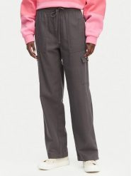 Roxy Spodnie materiałowe Precious ERJNP03584 Granatowy Regular Fit. Niebieskie spodnie materiałowe Roxy, bez wzorów, z bawełny. Za 339.99 zł.